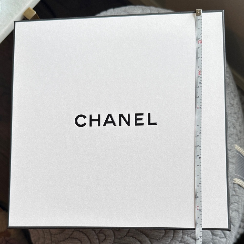 Chanel Box/Pouch Collection - Picture 5 of 15